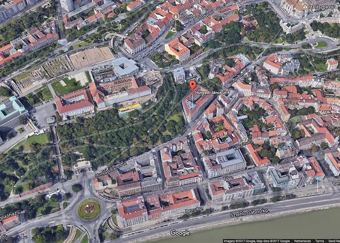 Logement Sous Le Chateau